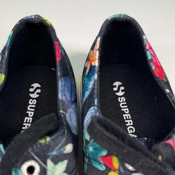 NWOB Superga Floral Print Sneakers- EU size 39 1/2 - Picture 9 of 9